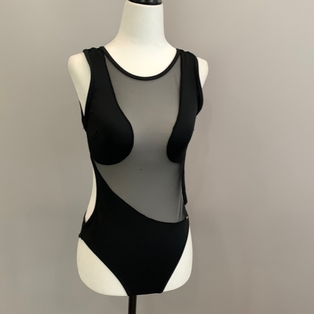 Swimming suit